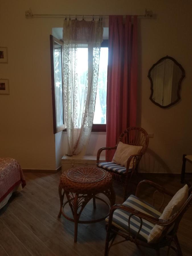 Le 25 Tartarughe Bed and Breakfast Santa Teresa Gallura Eksteriør billede