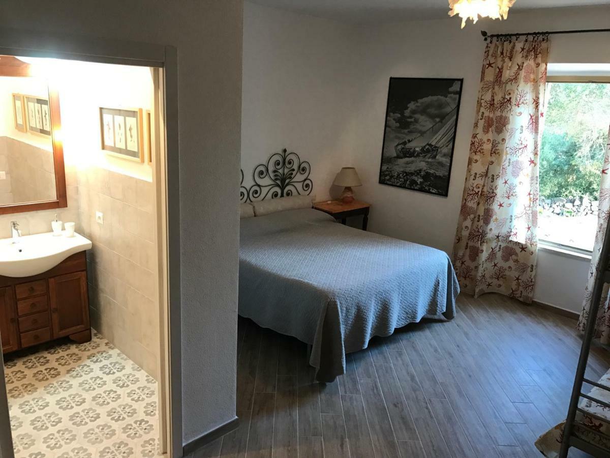 Le 25 Tartarughe Bed and Breakfast Santa Teresa Gallura Eksteriør billede