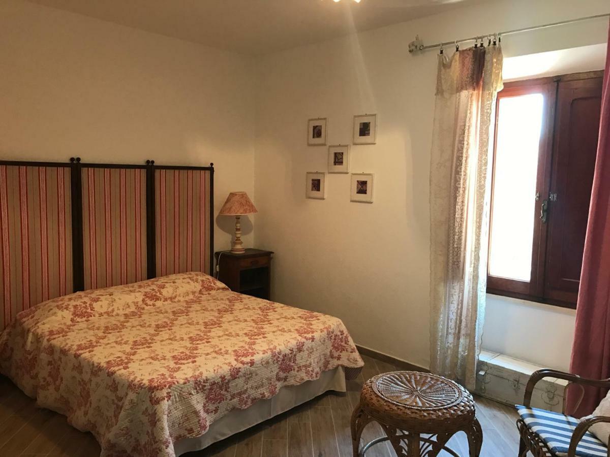 Le 25 Tartarughe Bed and Breakfast Santa Teresa Gallura Eksteriør billede