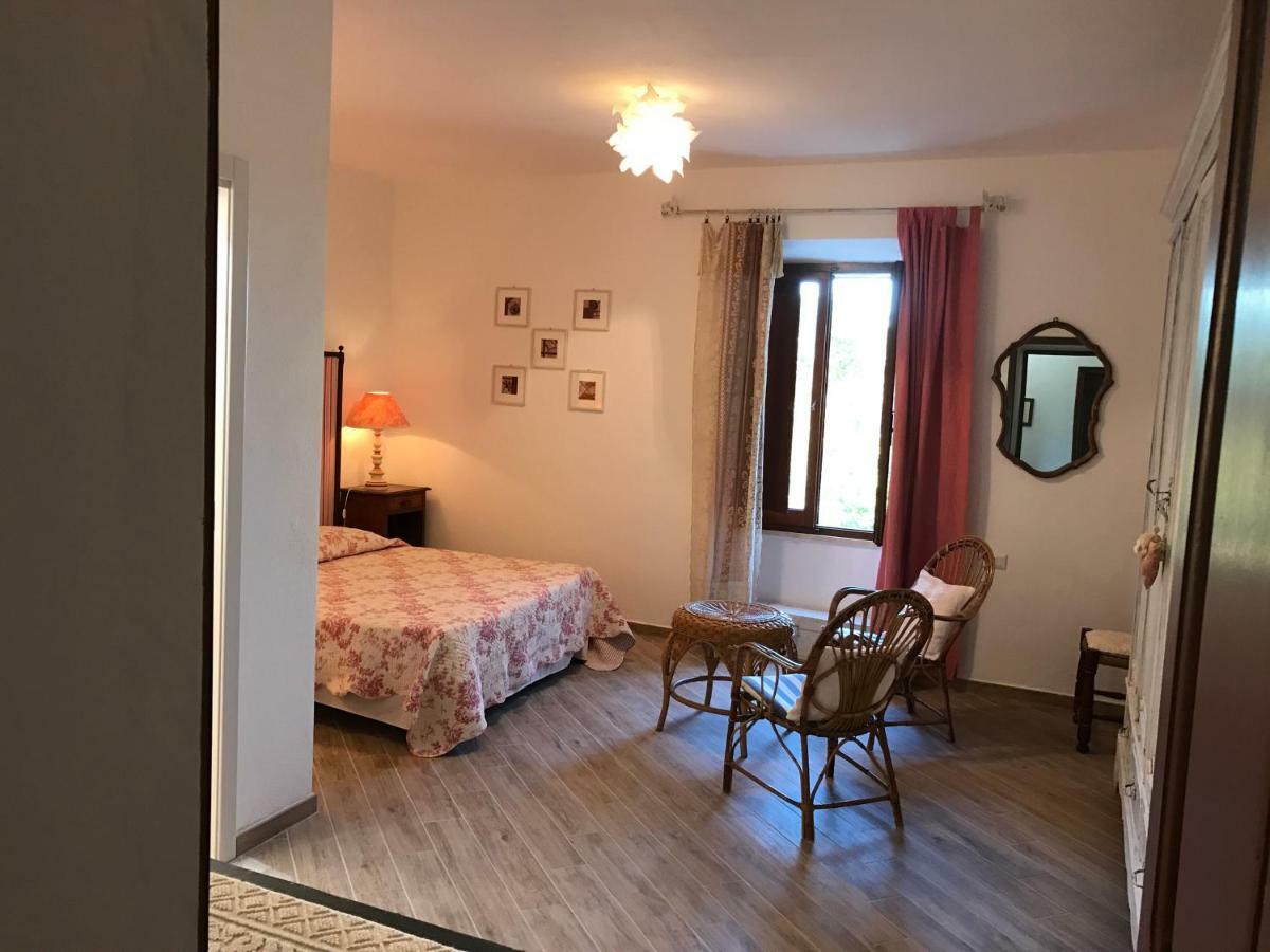 Le 25 Tartarughe Bed and Breakfast Santa Teresa Gallura Eksteriør billede